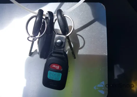 2016 Hyundai Elantra Se z USA, uszkodzony, nr VIN 5NPDH4AE2GH710221